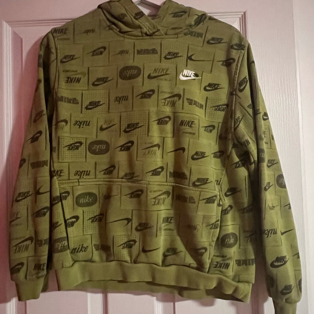 Boys Nike bundle XL